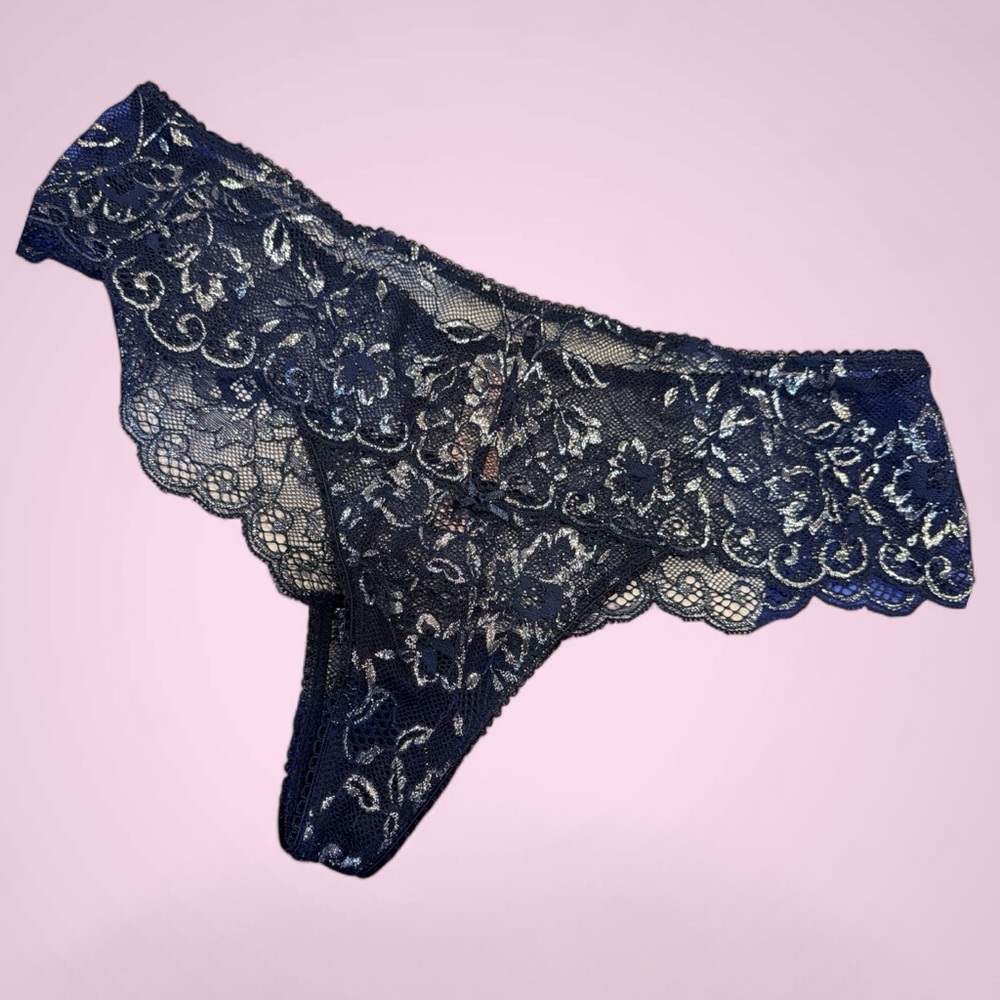 Victoria’s Secret🎀NWT🎀Navy Lace Thong🎀Floral Embroidery🎀XL🎀Flirty & Fun!! - Picture 5 of 5